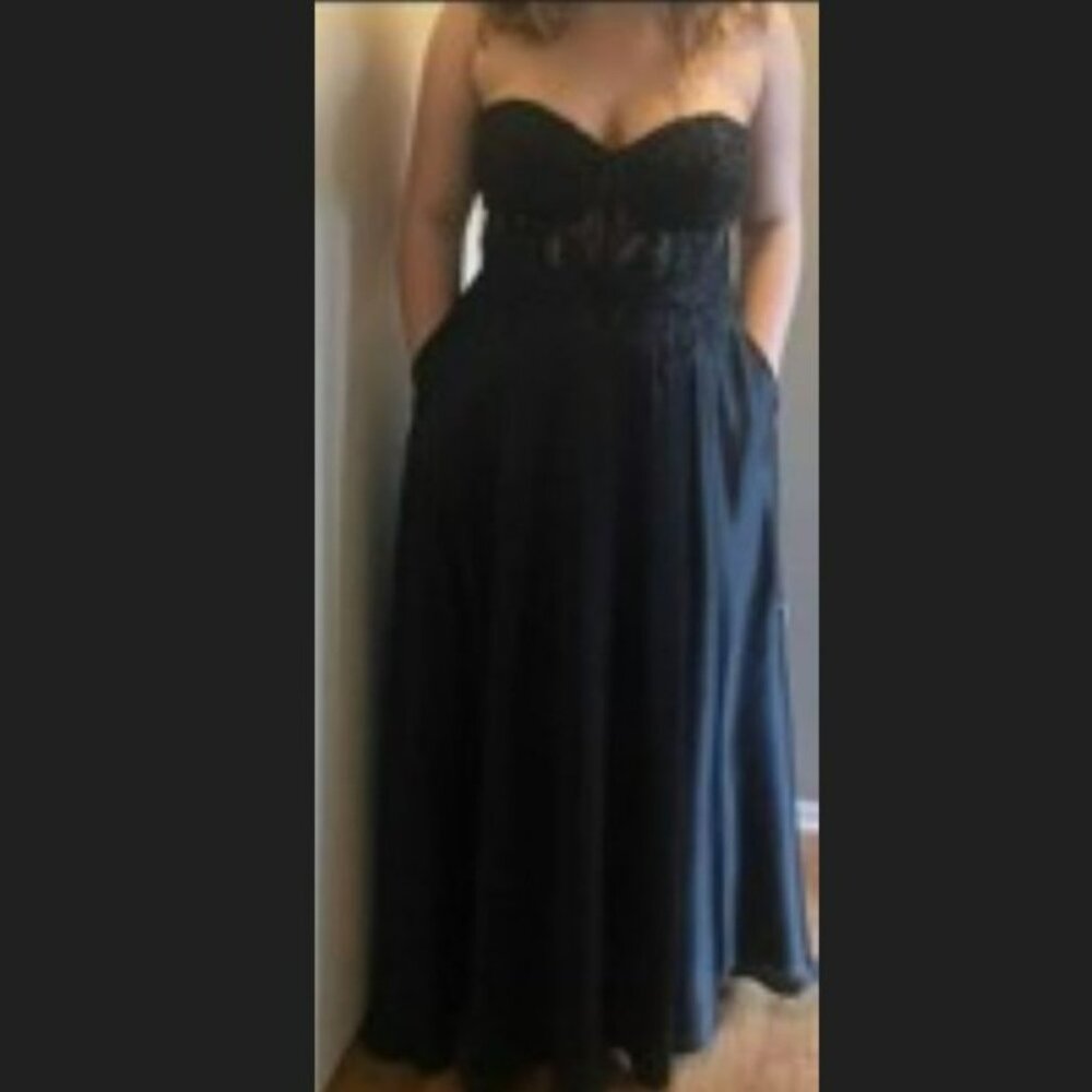 Blondie Nites - Size 16 - Black Satin A-Line Dress - Picture 6 of 6
